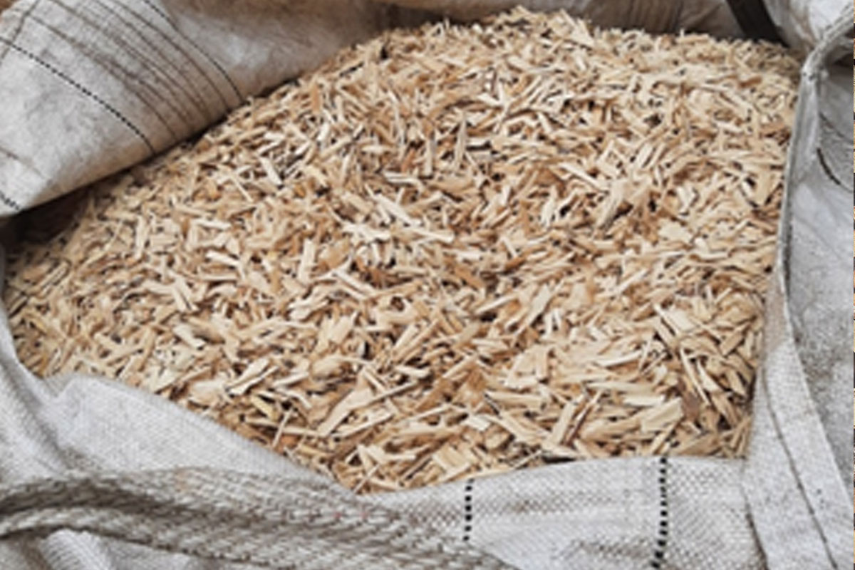 Cippatino di legno essiccato per caldaie a cippato